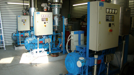 Ersatz der alten Druckluftanlage durch eine Kaeser Druckluftstation bei einer Kläranlage in Manching.