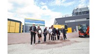Spatenstich neue Hallen