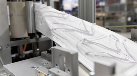 FFP-2 Atemschutzmasken in der Produktion bei Unimatic.