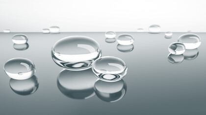 Wachsbeschichtung schützt durch Lotus-Effekt vor Salzwasser.